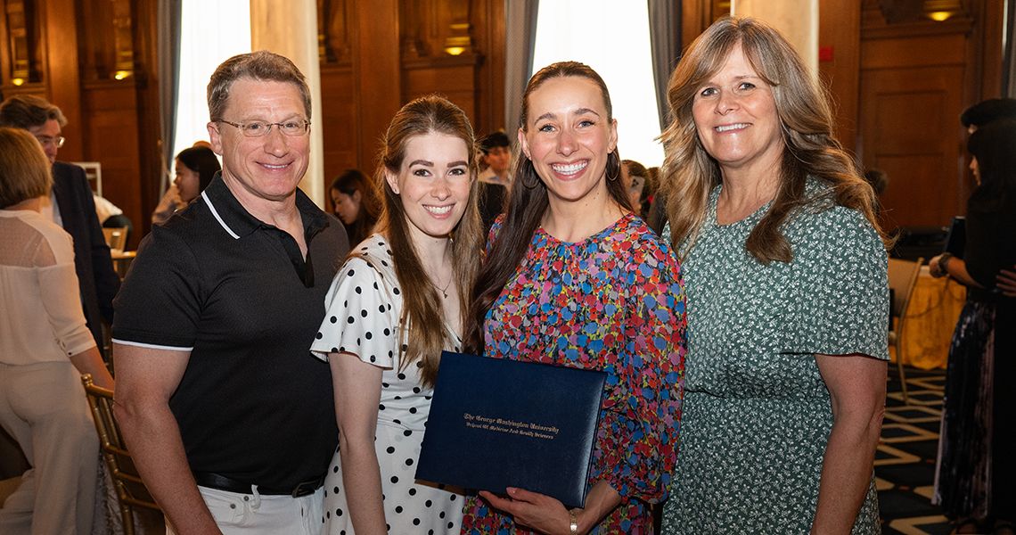 Gold Humanism student with family