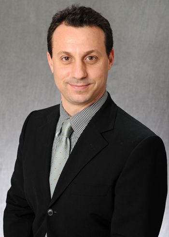 Dr. Andrew Meltzer posing for a portrait