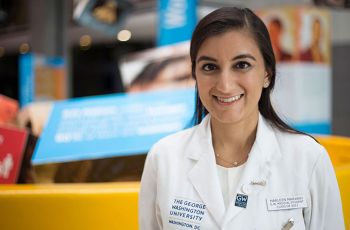 Medical student Harleen Marwah standing for a portrait 
