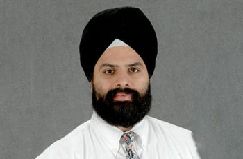 Dr. Lakhmir Chawla posing for a portrait
