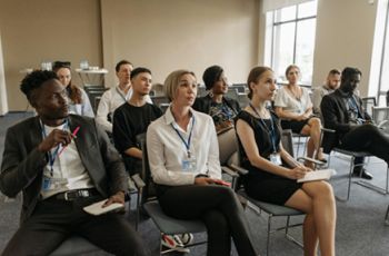 A group of medical professionals in a Lecture